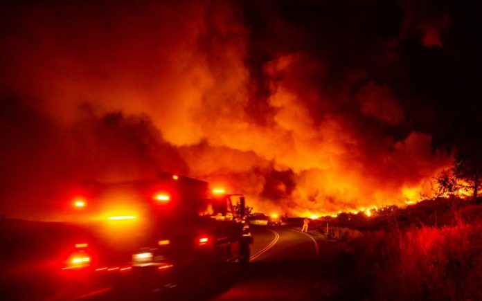 Des Incendies dans une région viticole près de San Francisco