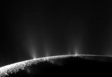 Des molécules organiques prometteuses sur La lune glacée de Saturne Des molécules organiques prometteuses sur La lune glacée de Saturne