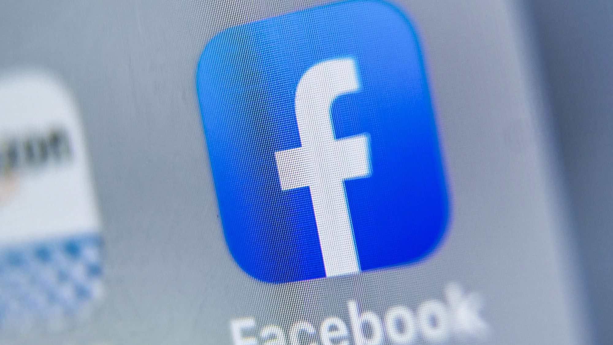 Facebook bloque des campagnes de manipulation russe contre les élections