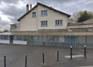 L’imam de la mosquée de Gonesse évincé (détail) l'imam de la mosquée de Gonesse évincé (détail)