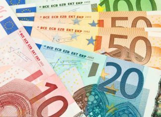 Plafonnement des frais bancaires: « Le bilan est accablant » selon 60 millions de consommateurs Plafonnement des frais bancaires: "Le bilan est accablant" selon 60 millions de consommateurs