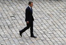 Attentat contre Emmanuel Macron : 2 suspects interpellés (détail) Attentat contre Emmanuel Macron : 2 suspects interpellés (détail)