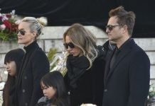 Héritage de Johnny Hallyday : une dette de 30 millions envers le fisc Héritage de Johnny Hallyday : une dette de 30 millions envers le fisc