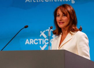 La fondation de Ségolène Royal : L’étrange mélange des genres La fondation de Ségolène Royal : L'étrange mélange des genres