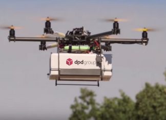 La Poste démarre un deuxième test de livraison par drone (détail) La Poste démarre un deuxième test de livraison par drone (détail)