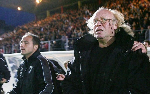 L’entraîneur légendaire du RC Lens, Daniel Leclercq est décédé