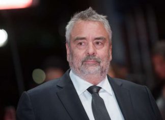 Luc Besson risque dix mois de prison après son licenciement Luc Besson risque dix mois de prison après son licenciement