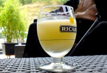 Pernod-Ricard : des salariés incités à boire pour favoriser les ventes Pernod-Ricard : des salariés incités à boire pour favoriser les ventes