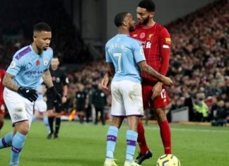 Raheem Sterling (Manchester City) écarté après un incident avec Gomez Raheem Sterling (Manchester City) écarté après un incident avec Gomez
