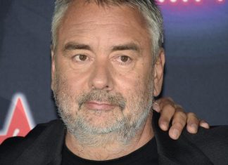 Affaire des cerfs chez Luc Besson, La justice donne raison au cinéaste Affaire des cerfs chez Luc Besson, La justice donne raison au cinéaste
