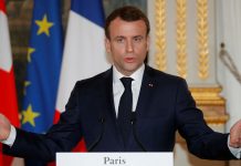 Macron reporte le sommet de Pau (détail) Macron reporte le sommet de Pau (détail)