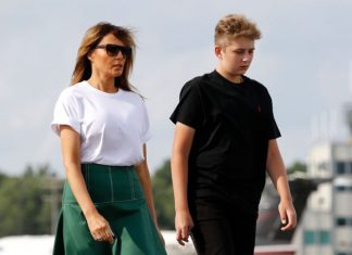 Melania Trump en colère après une audition au Congrès (détail) Melania Trump en colère après une audition au Congrès (détail)