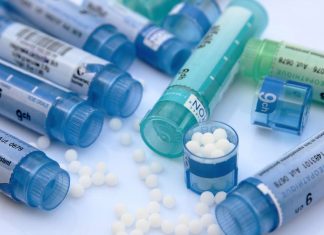 Un pédiatre suspendu pour avoir voulu soigner l’autisme par l’homéopathie (détail) Un pédiatre suspendu pour avoir voulu soigner l'autisme par l'homéopathie (détail)