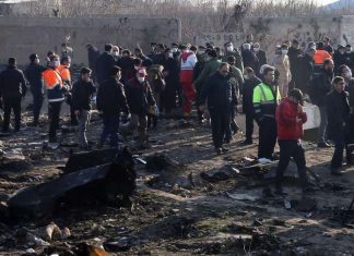 Crash du Boeing en Iran: « un incendie » à bord (détail) Crash du Boeing en Iran: « un incendie » à bord (détail)