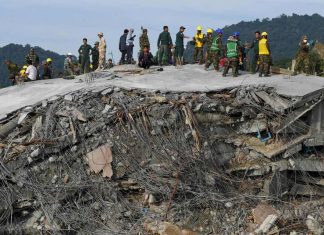 Effondrement d’un hôtel en construction dans le Sud du Cambodge Effondrement d'un hôtel en construction dans le Sud du Cambodge