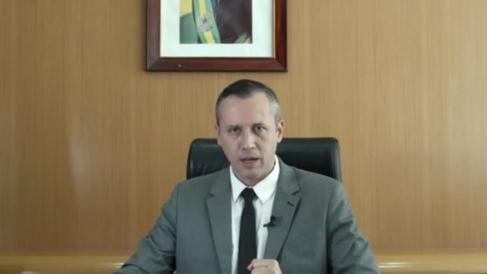 Indignation au Brésil après le discours du ministre de la Culture Roberto Alvim Indignation au Brésil après le discours du ministre de la Culture Roberto Alvim