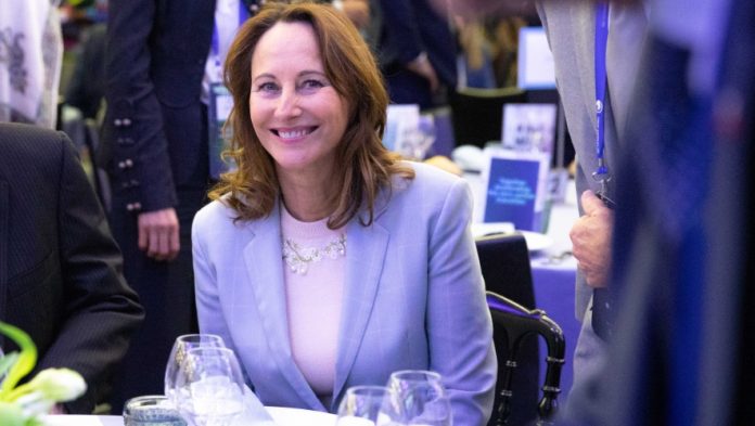 La guerre est déclarée entre Ségolène Royal et le gouvernement