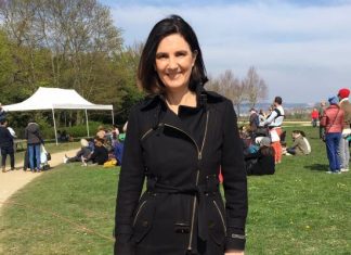 Agnès Cerighelli condamnée pour injures homophobes (détail) Agnès Cerighelli condamnée pour injures homophobes (détail)