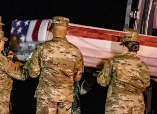 Al Qaida revendique l’attaque d’une base militaire de Floride (détail) Al Qaida revendique l'attaque d'une base militaire de Floride (détail)