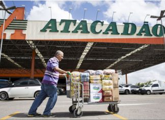 Carrefour : Acquisition de magasins au Brésil (détail) Carrefour : Acquisition de magasins au Brésil (détail)