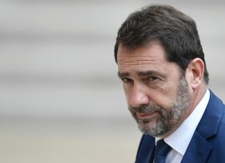 Christophe Castaner saisit la justice contre l’ex-élue LaREM (détail) Christophe Castaner saisit la justice contre l'ex-élue LaREM (détail)