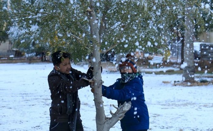 Irak: il neige à Baghdad, un phénomène très rare