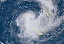 La Nouvelle-Calédonie en pré-alerte cyclonique (détail) La Nouvelle-Calédonie en pré-alerte cyclonique (détail)