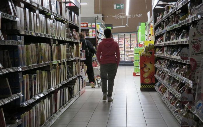 Super U instaure un « moment calme » pour les clients autistes