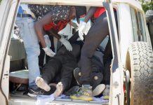 Tanzanie: au moins 20 morts dans une bousculade (détail) Tanzanie: au moins 20 morts dans une bousculade (détail)