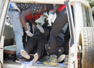 Tanzanie: au moins 20 morts dans une bousculade (détail) Tanzanie: au moins 20 morts dans une bousculade (détail)