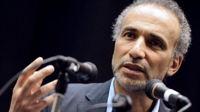 Tariq Ramadan mis en examen pour quatre viols (détail) Tariq Ramadan mis en examen pour quatre viols (détail)