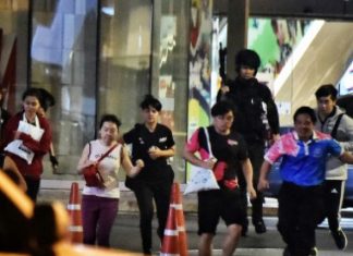 Thaïlande: Tuerie dans un centre commercial (détail) Thaïlande: Tuerie dans un centre commercial (détail)