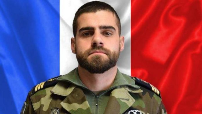 Un soldat français retrouvé mort au Burkina Faso (détail) Un soldat français retrouvé mort au Burkina Faso (détail)