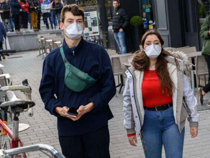 Coronavirus France : Suivez l'évolution de la situation en direct (COVID-19)