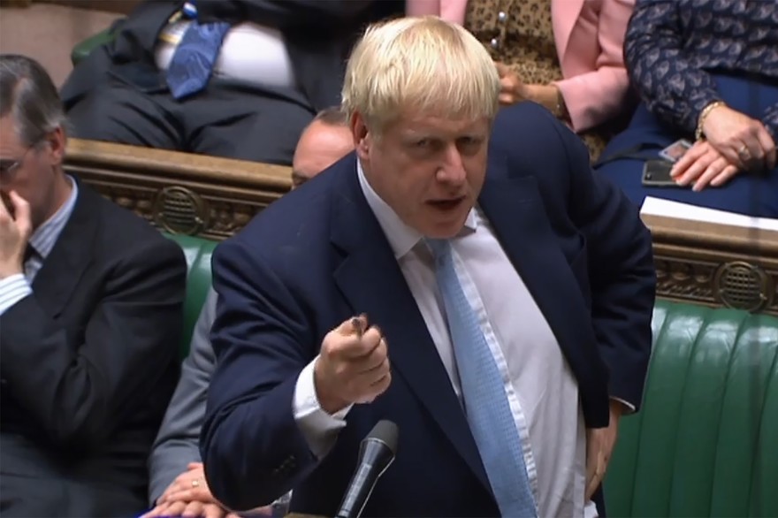 Coronavirus : Boris Johnson devrait annoncer un reconfinement partiel au Royaume-Uni