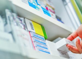 La délivrance de la chloroquine encadrée (détail) La délivrance de la chloroquine encadrée (détail)