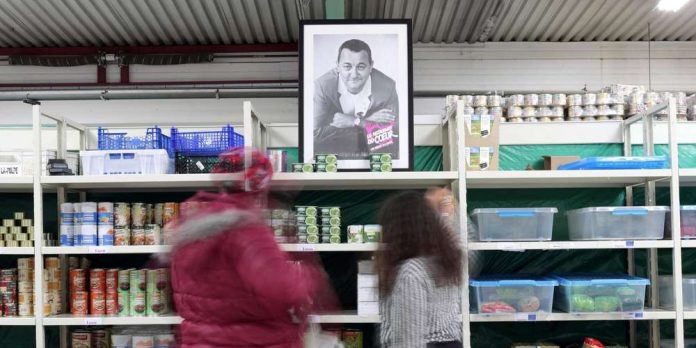 Les Restos du cœur redoutent une baisse des dons à cause du coronavirus (détail)