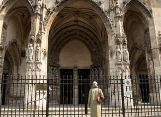 Coronavirus France EN DIRECT : Les lieux de culte ne rouvriront pas en mai Coronavirus France EN DIRECT : Les lieux de culte ne rouvriront pas en mai