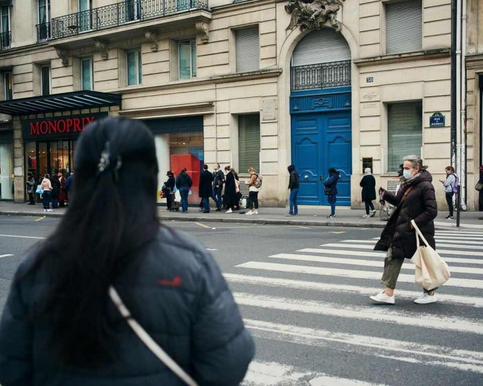 Coronavirus France EN DIRECT : suivez l’évolution de la situation Dimanche 5 avril