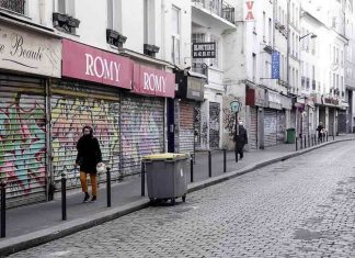 Coronavirus France EN DIRECT : Vers une réouverture de tous les commerces le 11 mai Coronavirus France EN DIRECT : Vers une réouverture de tous les commerces le 11 mai