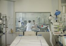 Coronavirus : la France aurait fabriqué des respirateurs (détail) Coronavirus France en direct : 4 527 patients en réanimation