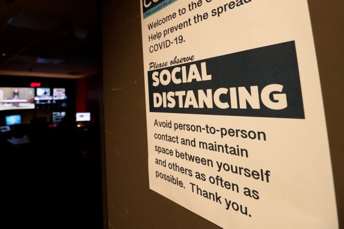 COVID-19 France en direct : L’application « Stop Covid », outil de surveillance?