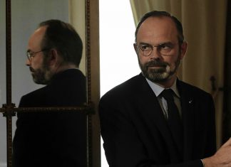 COVID-19 France en direct : Une aide de 150 euros pour les ménages les plus démunis COVID-19 France en direct : Une aide de 150 euros pour les ménages les plus démunis