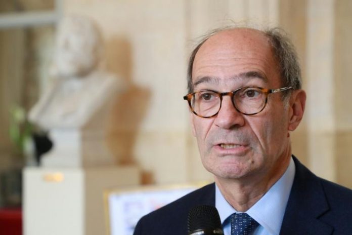 Éric Woerth : "Créons un livret C comme coronavirus"