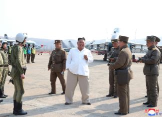 Kim Jong-un est « vivant et en bonne santé », selon Séoul « détail » Kim Jong-un est « vivant et en bonne santé », selon Séoul (détail)