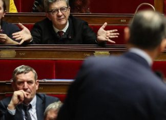 Le vote à l’Assemblée sur le déconfinement suscite la colère de l’opposition « détail » Le vote à l'Assemblée sur le déconfinement suscite la colère de l'opposition (détail)