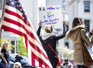 Les manifestations anti-confinement se multiplient aux Etats-Unis Les manifestations anti-confinement se multiplient aux Etats-Unis