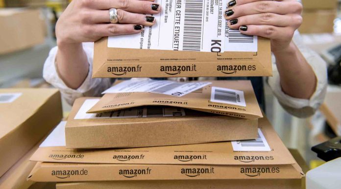 Amazon france demande le chômage partiel, l'État refuse Amazon france demande le chômage partiel, l'État refuse