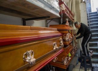 Coronavirus – BILAN MONDIAL: l’épidémie toujours en phase ascendante au Brésil (détail) Coronavirus - BILAN MONDIAL: l'épidémie toujours en phase ascendante au Brésil (détail)