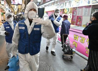 Coronavirus: une flambée de cas près de Séoul (détail) Coronavirus: une flambée de cas près de Séoul (détail)